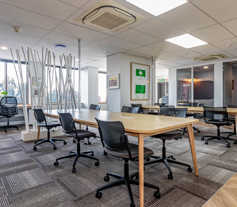 Hot Desks - SUM 1
